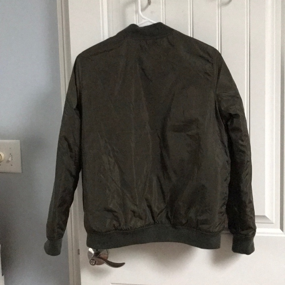 Bomber - Picture 4 of 4
